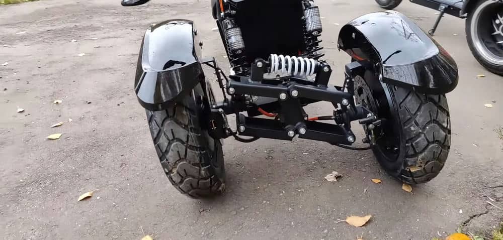 Электроскутер трёхколёсный Skyboard Elbrus Chopper 4000 W